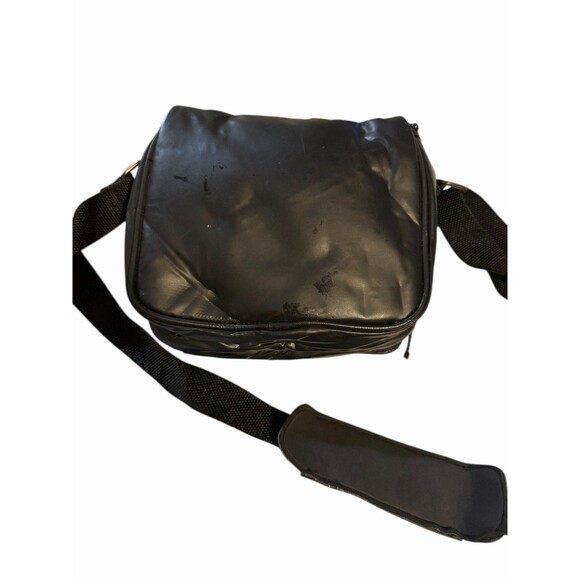 Pentax P30t 35mm Camera With a 1.2 50mm Lens - Picture 13 of 15